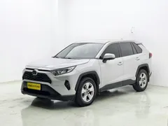 2023 Toyota RAV4 2.0L CVT 2WD — фото 1