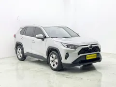 2023 Toyota RAV4 2.0L CVT 2WD — фото 3