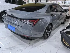 2021 Hyundai Elantra 1.5L CVT LUX Premium — фото 6