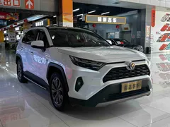 2023 Toyota RAV4 2.0L CVT 2WD Fashion Plus, белый — фото 2