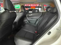 2023 Toyota RAV4 2.0L CVT 2WD Fashion Plus, белый — фото 10