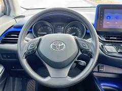 2021 Toyota C-HR 2.0L Comfort, белый — фото 11