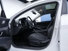 2023 Hyundai Elantra 1.5L CVT GLX Elite, белый — фото 11