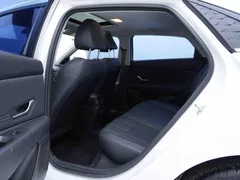 2023 Hyundai Elantra 1.5L CVT GLX Elite, белый — фото 12