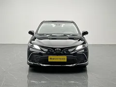 2023 Toyota Camry 2.0G Luxury, чёрный — фото 2