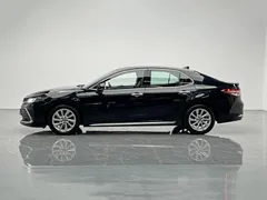 2023 Toyota Camry 2.0G Luxury, чёрный — фото 4