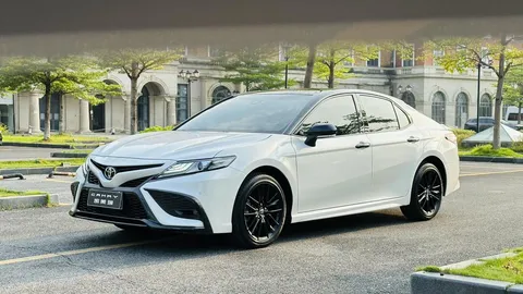 2023 Toyota Camry 2.0S Knight