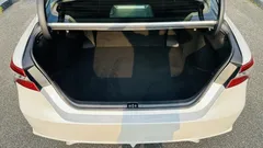 2023 Toyota Camry 2.0S Knight, белый — фото 19