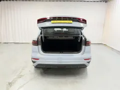 2023 Geely Emgrand 4th Gen 1.5L CVT Premium Champion — фото 15