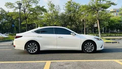 2021 Lexus ES 200 Excellence, белый — фото 7