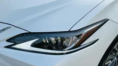 2021 Lexus ES 200 Excellence, белый — фото 17