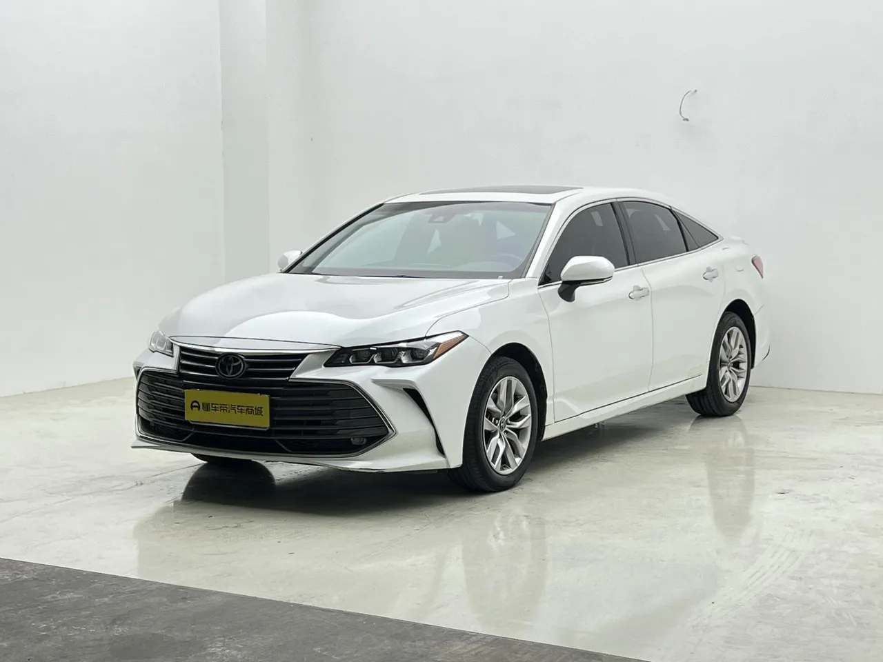 2021 Toyota Avalon 2.5L Luxury