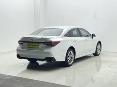2021 Toyota Avalon 2.5L Luxury, белый — фото 7