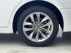 2021 Toyota Avalon 2.5L Luxury, белый — фото 15