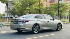 2023 Lexus ES 260 Excellence — фото 7