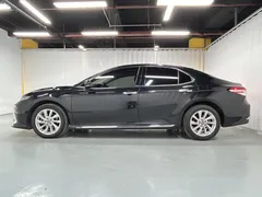 2023 Toyota Camry 2.0G Luxury, чёрный — фото 4