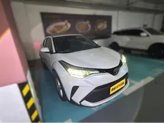 2021 Toyota C-HR 2.0L Comfort, белый — фото 3