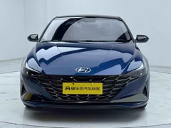 2022 Hyundai Elantra 1.5L CVT LUX Premium — фото 2