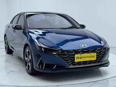 2022 Hyundai Elantra 1.5L CVT LUX Premium — фото 3