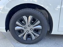2022 Honda Fit 1.5L CVT Sunroof, белый — фото 14