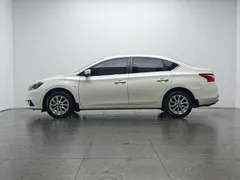 2022 Nissan Sylphy Classic 1.6 XL CVT Luxury, белый — фото 4