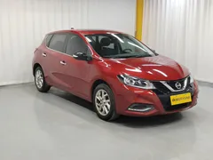 2021 Nissan Tiida 1.6L CVT, красный — фото 3