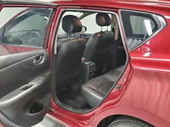 2021 Nissan Tiida 1.6L CVT, красный — фото 13