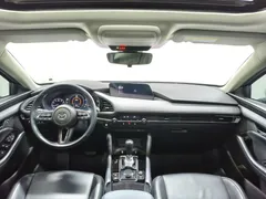2022 Mazda Mazda3 2.0L AT, белый — фото 9