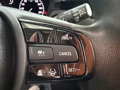 2023 Honda Vezel 1.5L CVT Tech, белый — фото 11
