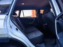 2022 Toyota Wildlander 2.0L 2WD Leading, белый — фото 11