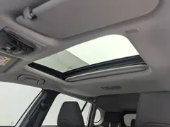 2022 Toyota Corolla Cross 2.0L Luxury, белый — фото 14