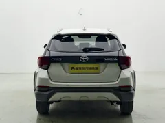 2022 Toyota Yaris L Zhixuan X 1.5L CVT Luxury Plus, белый — фото 6