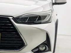 2022 Toyota Yaris L Zhixuan X 1.5L CVT Luxury Plus, белый — фото 19