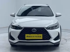 2022 Toyota Yaris L Zhixuan X 1.5L CVT Leading Plus, белый — фото 2