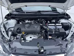 2022 Toyota Yaris L Zhixuan X 1.5L CVT Leading Plus, белый — фото 17