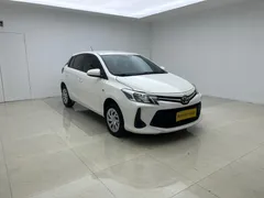 2021 Toyota Vios FS 1.5L CVT, белый — фото 3