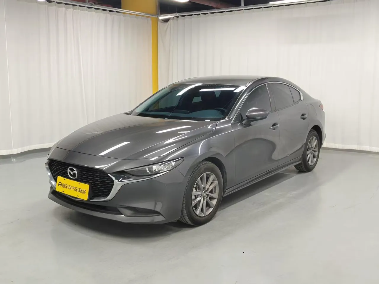 2023 Mazda Mazda3 2.0L AT