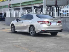 2021 Toyota Camry 2.5G Luxury — фото 5