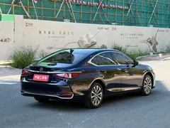 2022 Lexus ES 200 Excellence, синий — фото 9