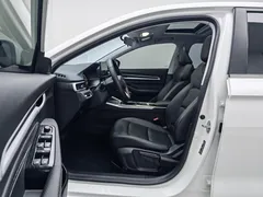 2023 Geely Emgrand 4th Gen 1.5L CVT Premium Champion, белый — фото 12