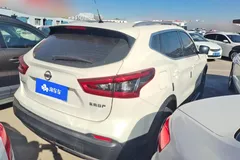 2022 Nissan Qashqai 2.0L XV Prem Luxury, белый — фото 9