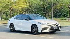 2021 Toyota Camry 2.5S Fashion, белый — фото 3