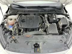 2023 Geely Emgrand 1.5L CVT Luxury Champion 4th Gen, белый — фото 17