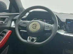 2022 MG MG5 180DVVT CVT Luxury — фото 11