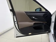 2022 Lexus ES 200 Excellence, белый — фото 4