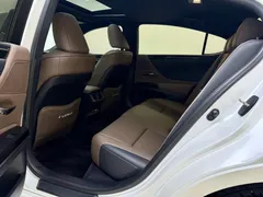 2022 Lexus ES 200 Excellence, белый — фото 6