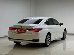 2022 Lexus ES 200 Excellence, белый — фото 13