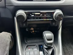 2023 Toyota RAV4 2.0L CVT 2WD, белый — фото 9