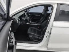 2022 Geely Emgrand 4th Gen 1.5L CVT Premium, белый — фото 12