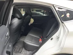 2022 Toyota Harrier 2.0L CVT 2WD Premium, белый — фото 12